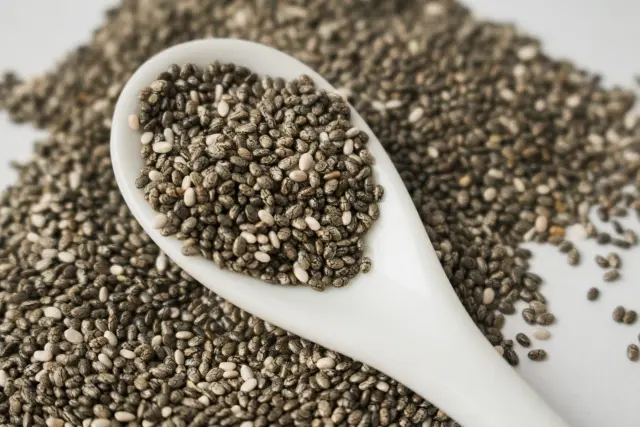 オメガ3が多い食品：アマニ